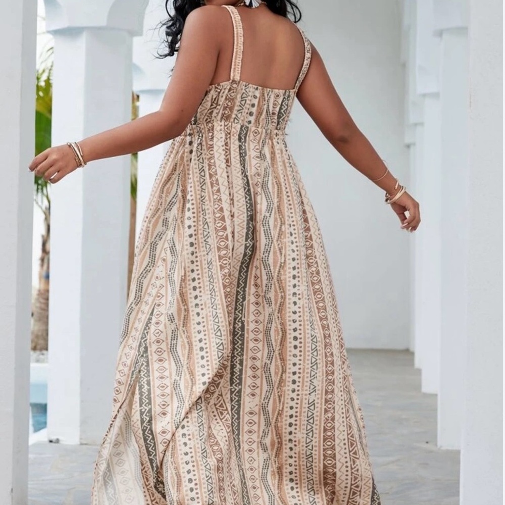 𝐒𝐡𝐞𝐢𝐧 𝐒𝐮𝐧 𝐃𝐫𝐞𝐬𝐬 - Picture 4 of 12